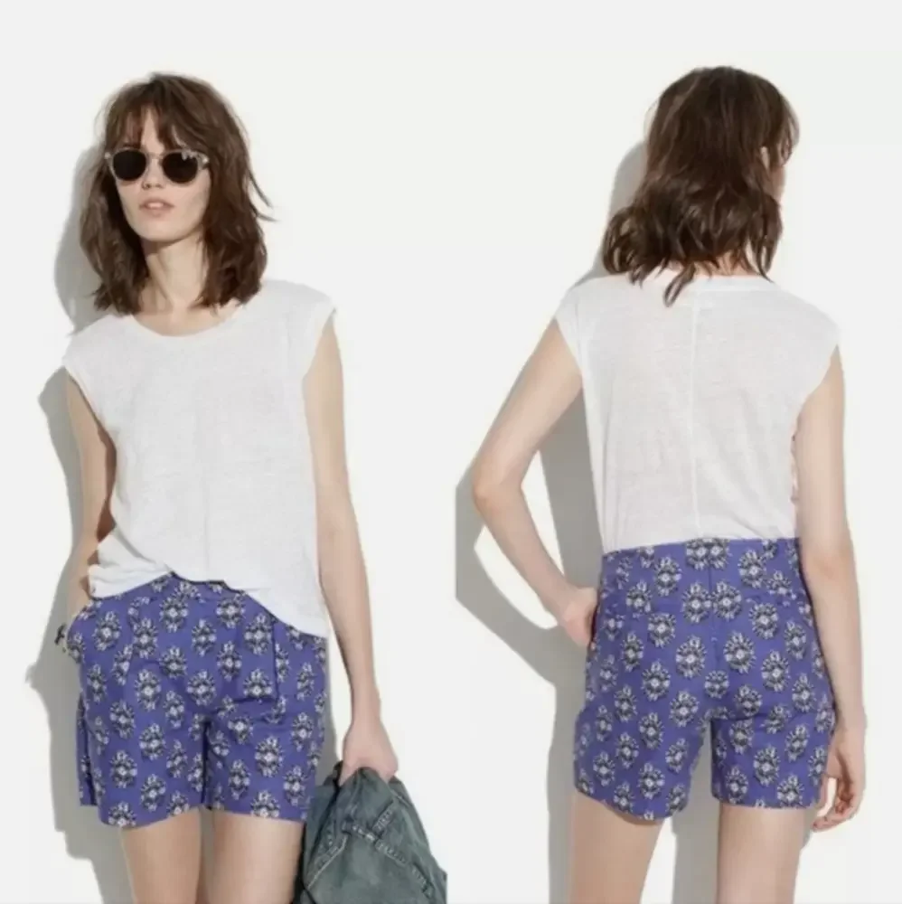 - Madewell Pleated‎ Hise Rise Deck Shorts in floral woodcut - Picture 2 of 5